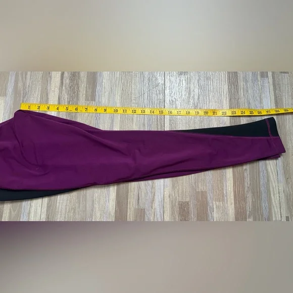 The North Face Flash Dry Leggings, Size Small - Picture 3 of 12